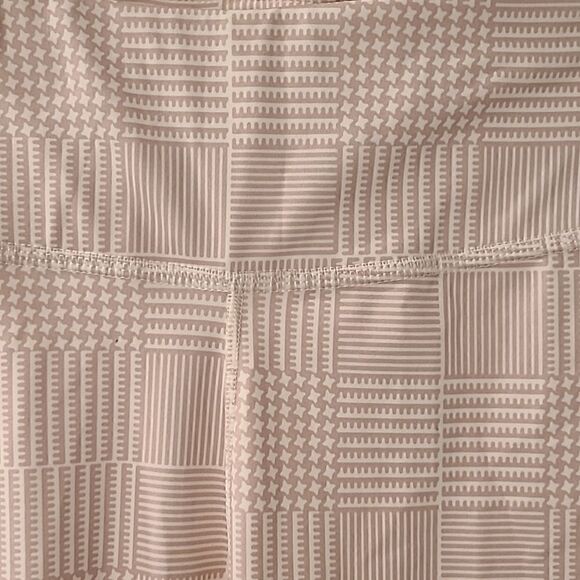 NWT Nike One Luxe Women's Leggings - Picture 2 of 5